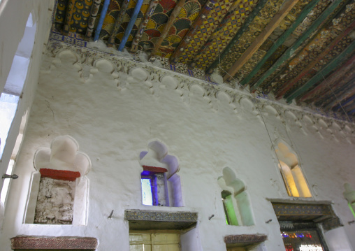 Heritage house painted ceiling in the old town, Al Hudaydah Governorate, Zabid, Yemen