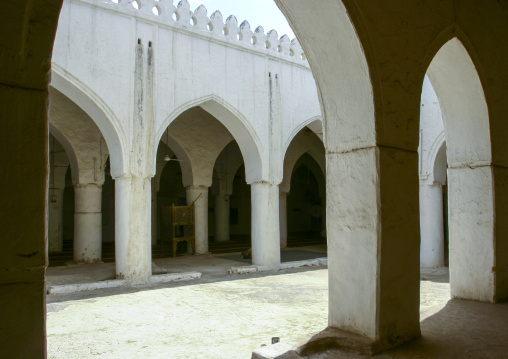 Old mosque prayer room, Al Hudaydah Governorate, Zabid, Yemen