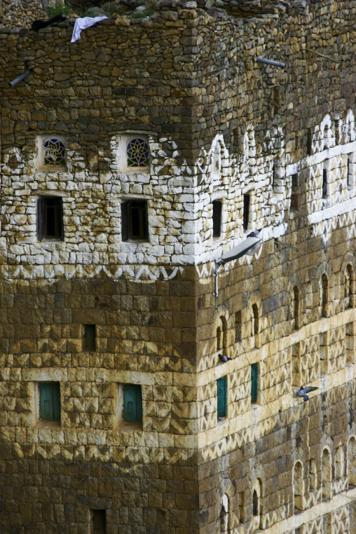 Tower houses built from local sandstone and basalt, Haraz Mountains, Al Hajjarah, Yemen
