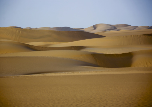 Dunes in the Rub al-Khali or Empty Quarter desert, Marib Governorate, Marib, Yemen