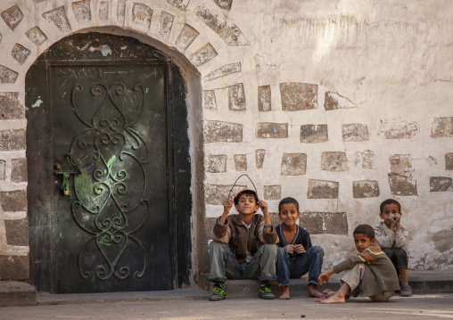 Yemeni boys in the street, Amanat Al-Asemah, Sanaa, Yemen