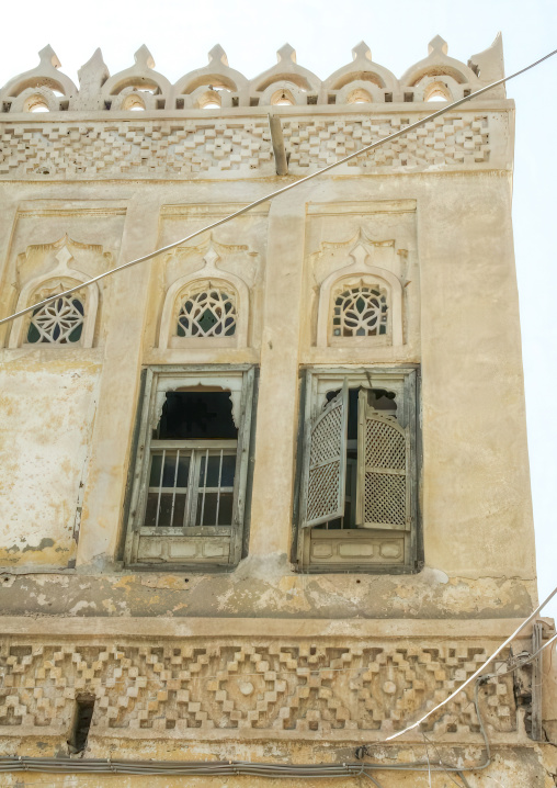 Old house with wooden windows, Al Hudaydah Governorate, Hodeidah, Yemen