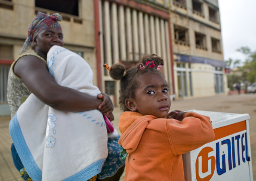 Mother And Daughter Selling ? In The Street, Huambo, Angola