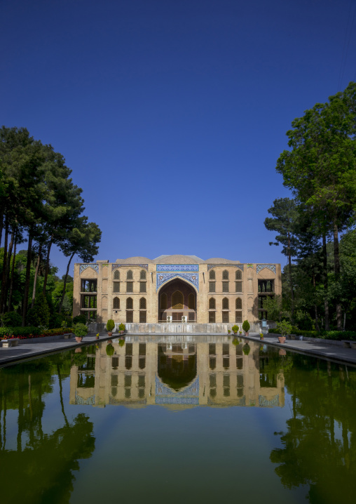 Hasht behesht palace
, Isfahan province, Isfahan, Iran